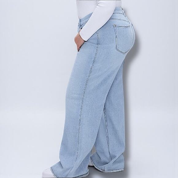 Good American - Good Skate High-Rise Wide-Leg Jeans, Plus Size 20 / 34” inseam - Picture 10 of 12